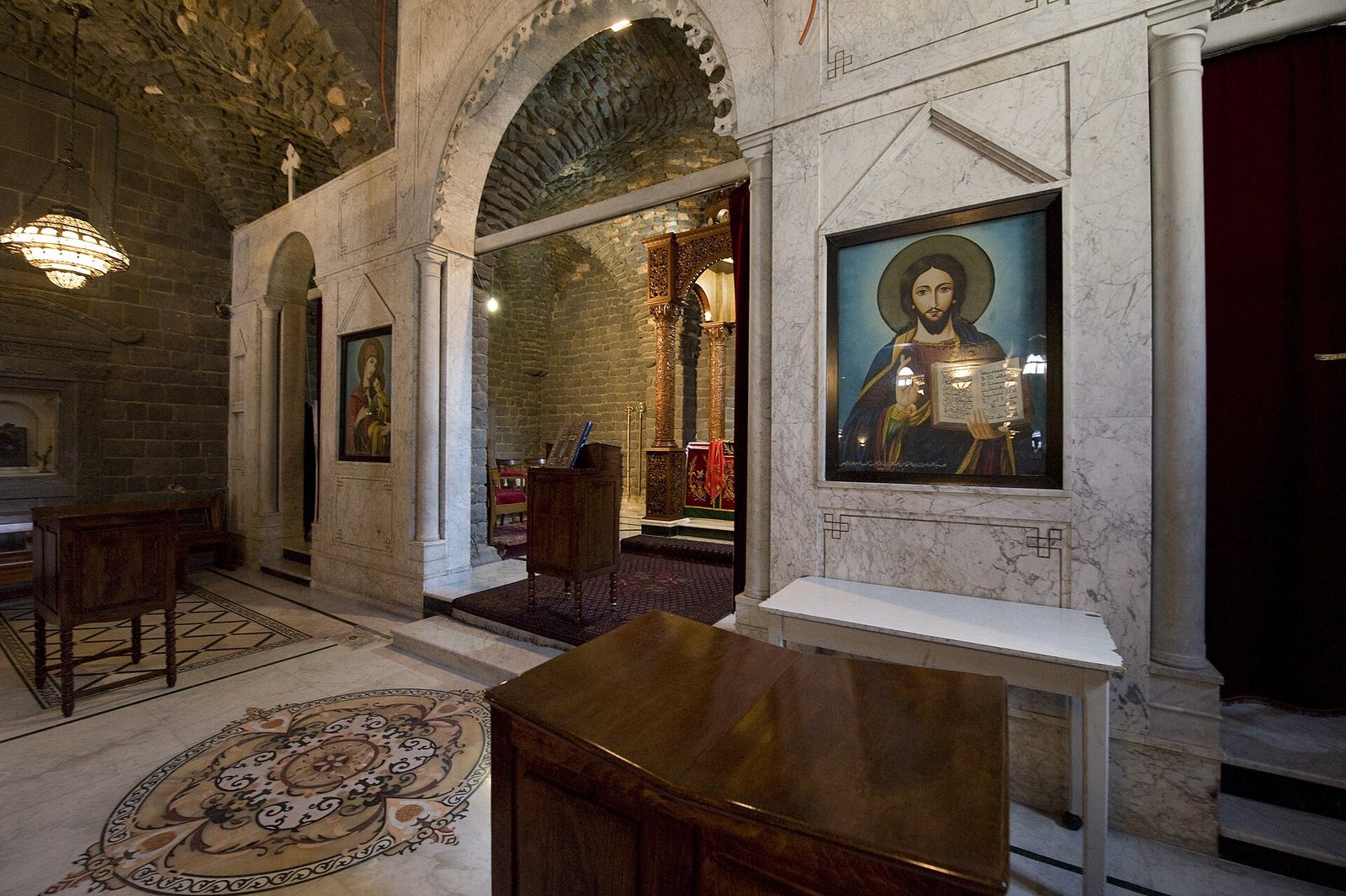 Church of Saint Mary of the Holy Belt (Umm al-Zinnar)