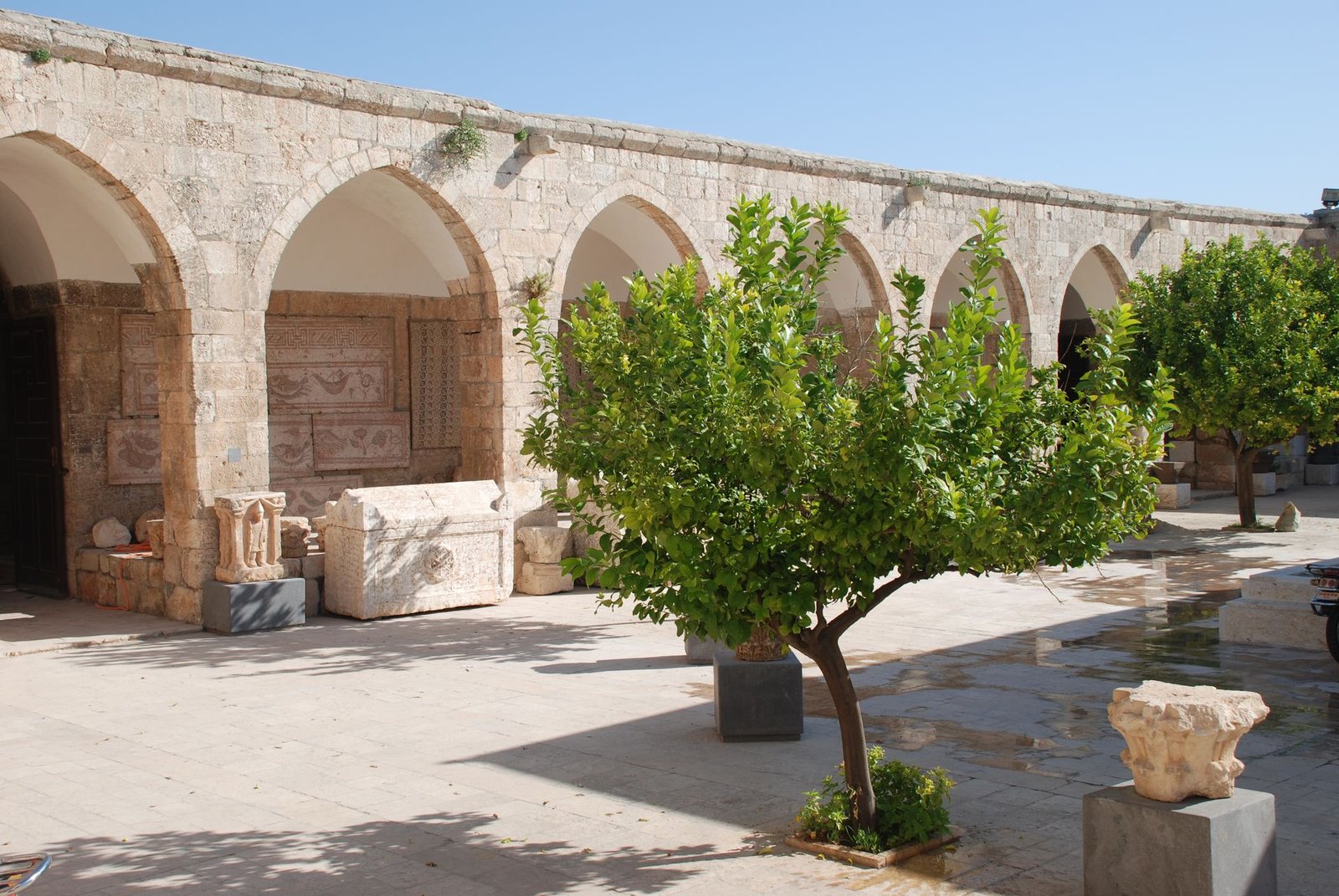 Ma'arrat al-Nu'man Museum (Khan Murad Pasha)