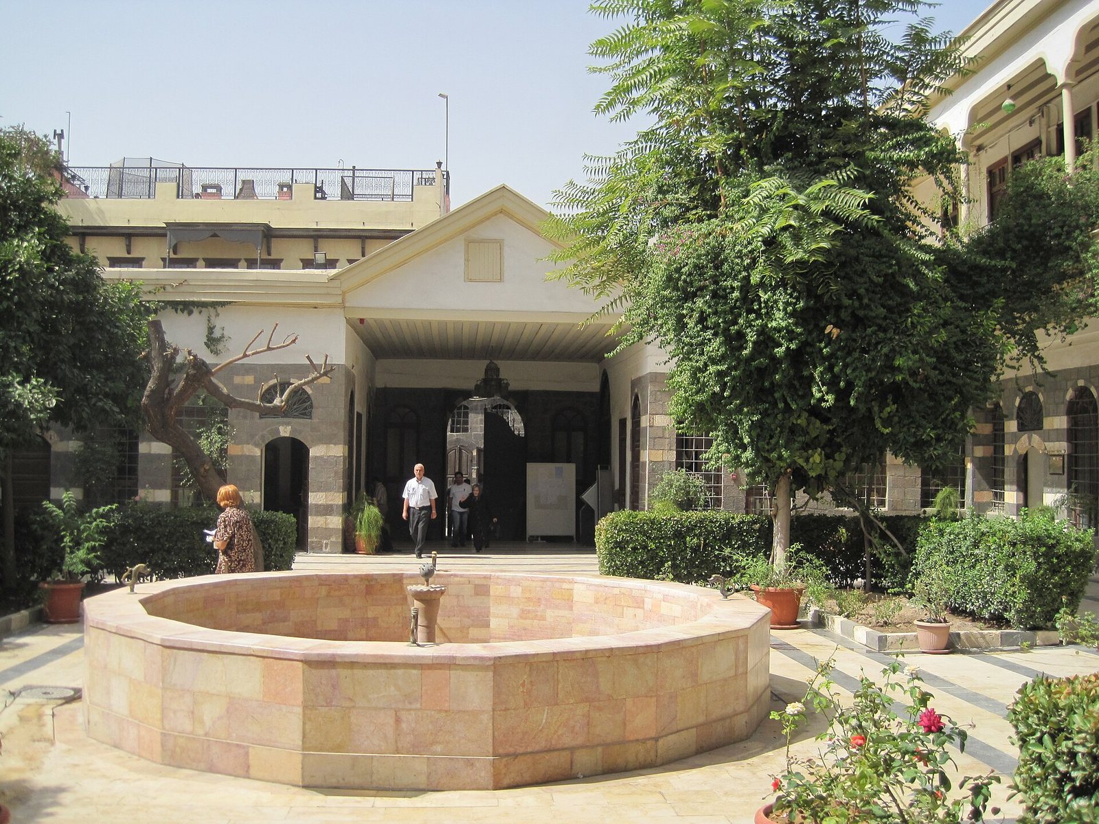 مكتب عنبر