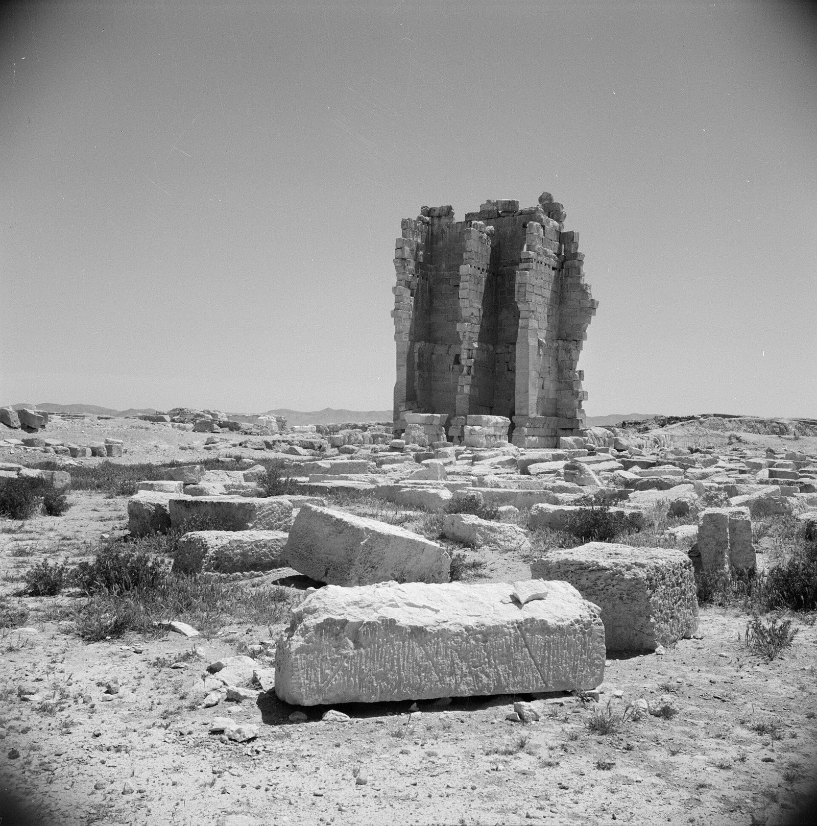 Qasr al-Hayr al-Gharbi