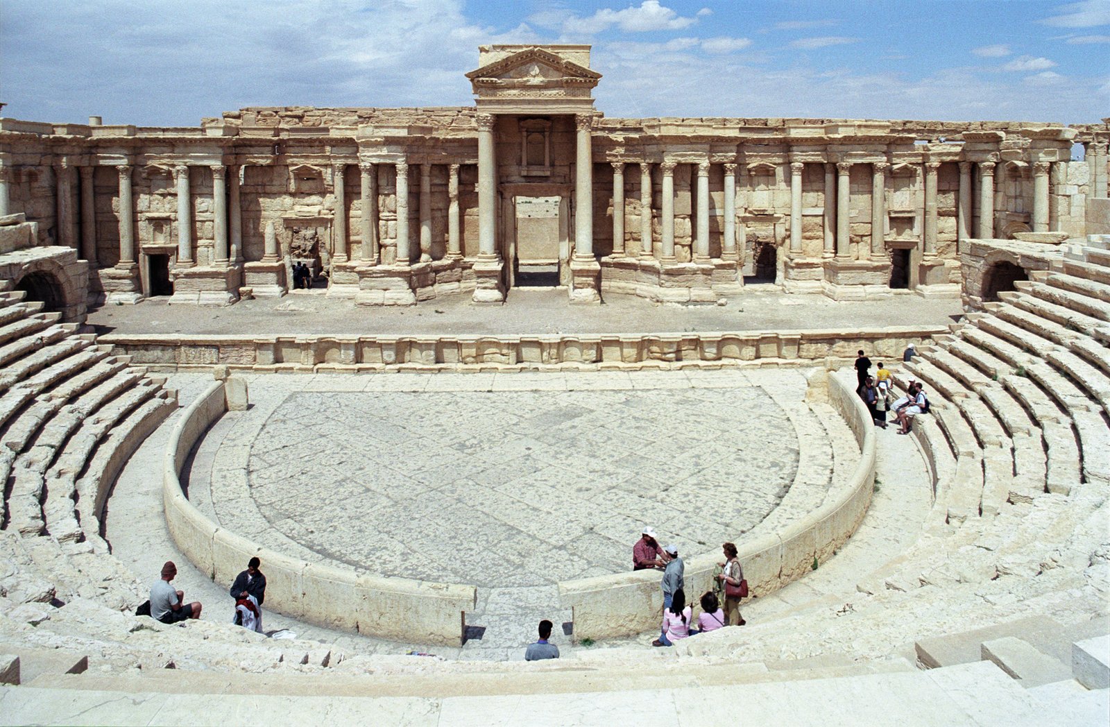 مسرح تدمر الروماني